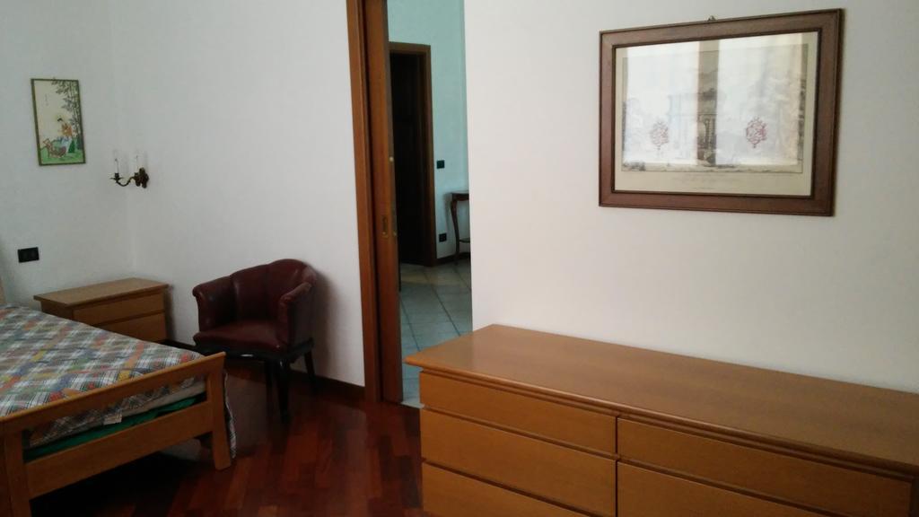 Emi Apartment Bollate Εξωτερικό φωτογραφία